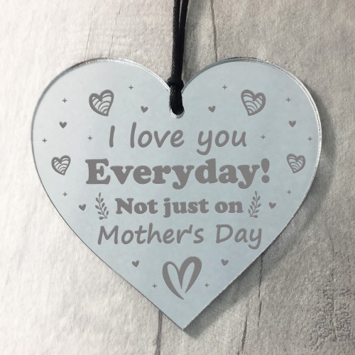 Cute Mothers Day Gift For Mum Nan Nanny Engraved Heart