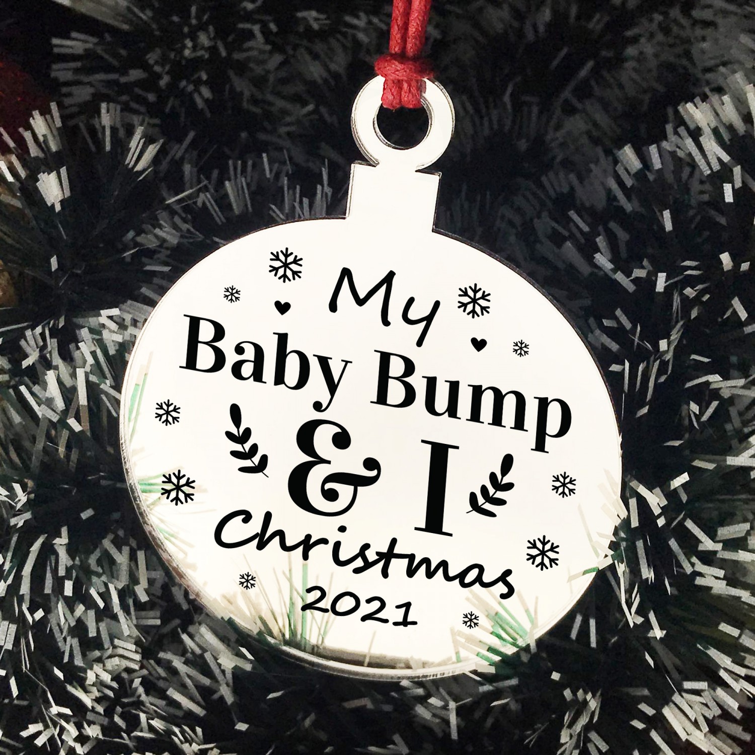 Baby fashion bump bauble