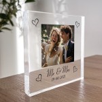 Personalised Mr And Mrs Plaque Wedding Gifts Wedding Day Gift